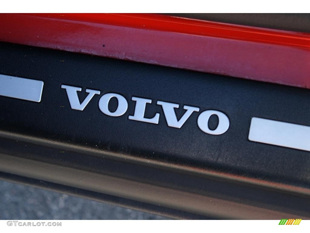 2005 V50 T5 - Passion Red / Off-Black photo #25