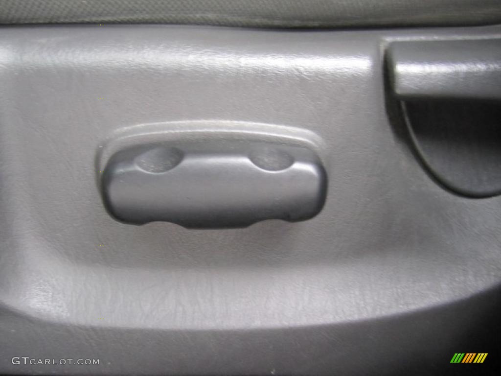 2006 Escape Hybrid 4WD - Silver Metallic / Medium/Dark Flint photo #18