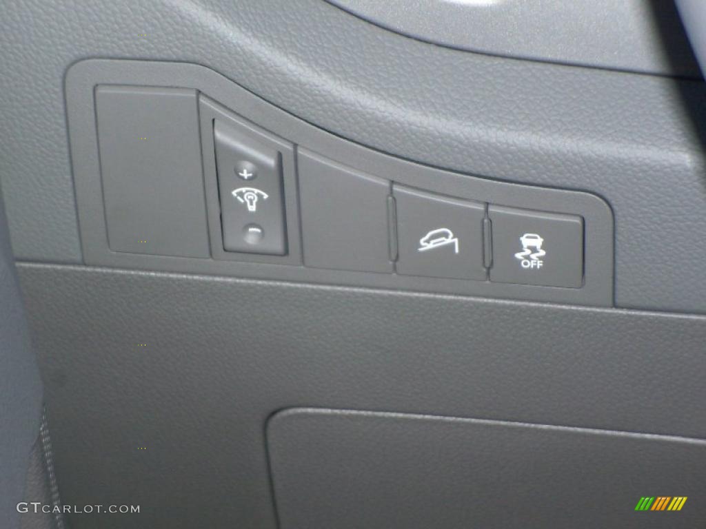 2011 Kia Sportage EX Controls Photo #39167138