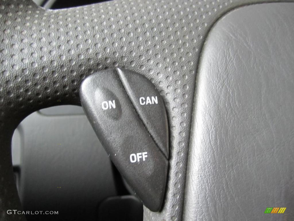 2006 Ford Escape Hybrid 4WD Controls Photo #39167146