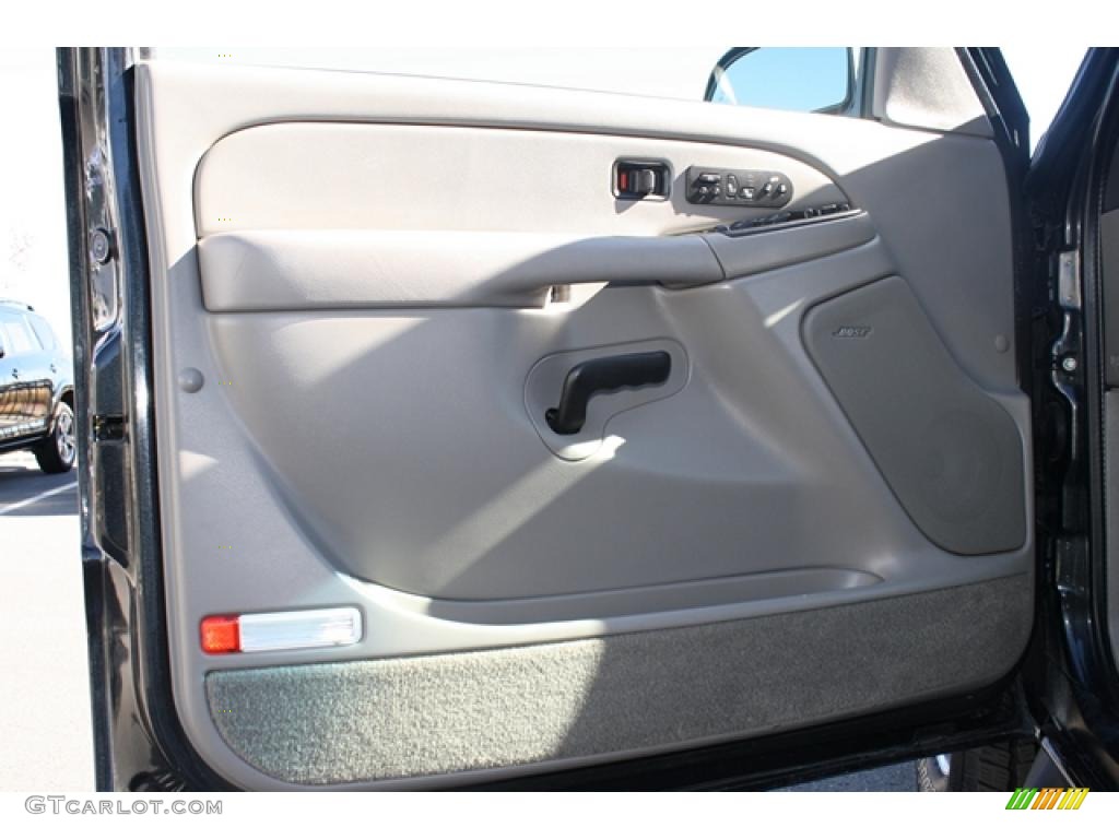 2005 GMC Yukon XL SLT 4x4 Pewter/Dark Pewter Door Panel Photo #39167718