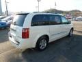 Stone White - Grand Caravan SXT Photo No. 4
