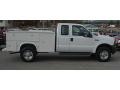 2005 Oxford White Ford F350 Super Duty XL SuperCab 4x4 Chassis  photo #2