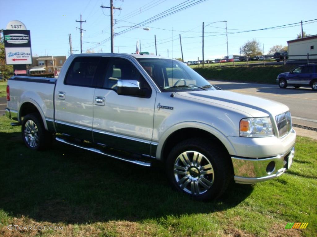 2006 Mark LT SuperCrew 4x4 - Silver Metallic / Dove Grey photo #6