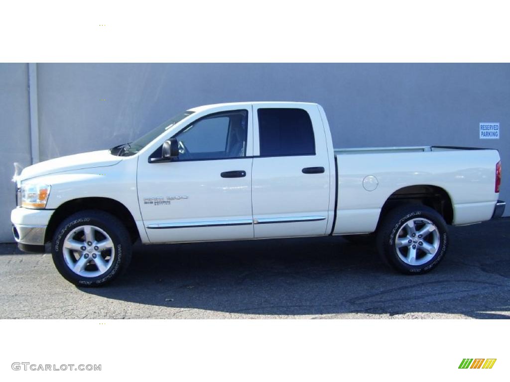 2006 Ram 1500 Big Horn Edition Quad Cab 4x4 - Bright White / Medium Slate Gray photo #4