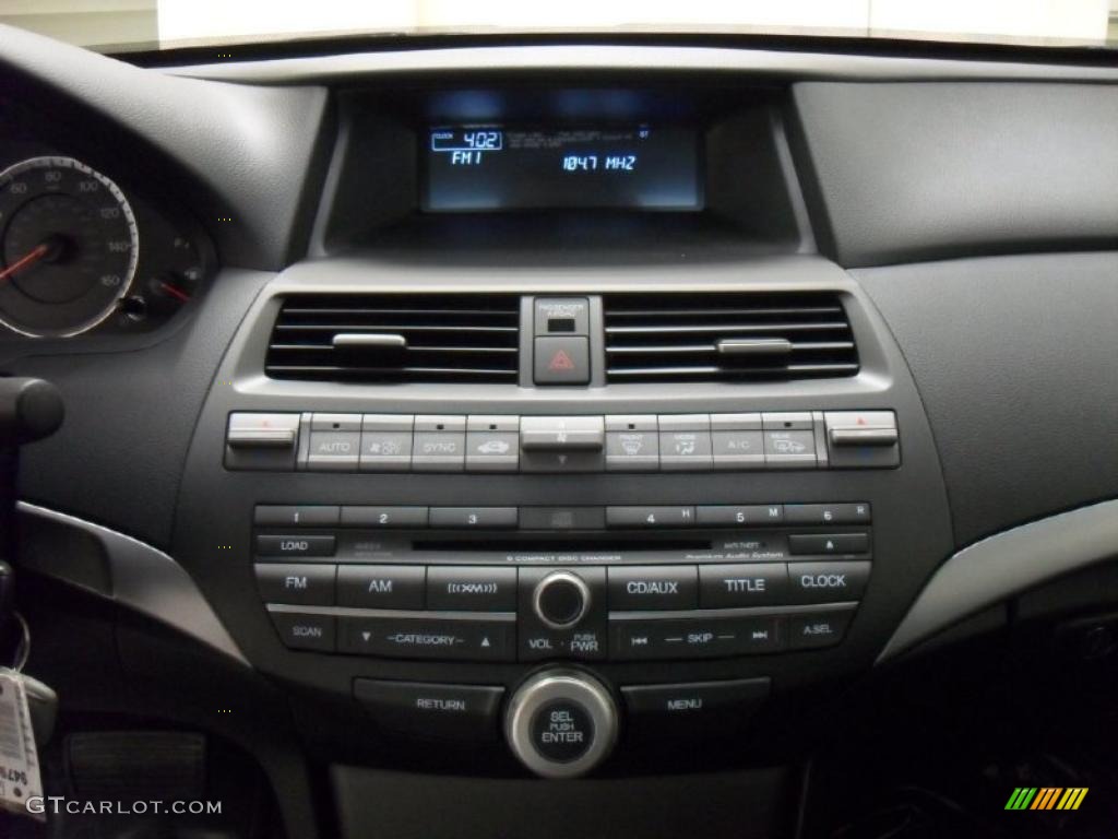 2011 Honda Accord EX-L Coupe Controls Photo #39171405