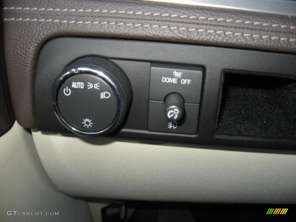 2008 Cadillac Escalade Platinum AWD Controls Photo #39171834
