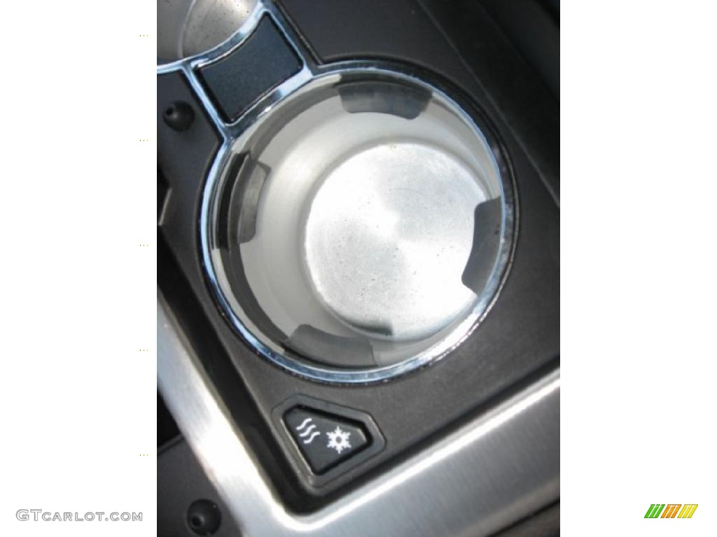 2008 Cadillac Escalade Platinum AWD Controls Photo #39171882