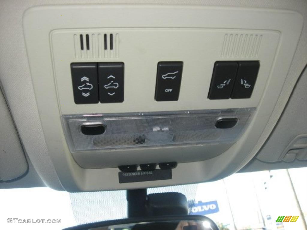 2008 Cadillac Escalade Platinum AWD Controls Photo #39171990