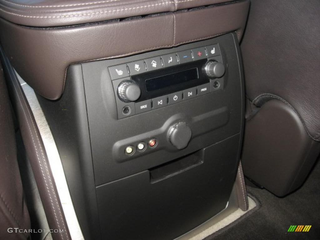 2008 Cadillac Escalade Platinum AWD Controls Photo #39172030