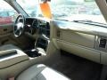 Summit White - Yukon XL SLT 4x4 Photo No. 17