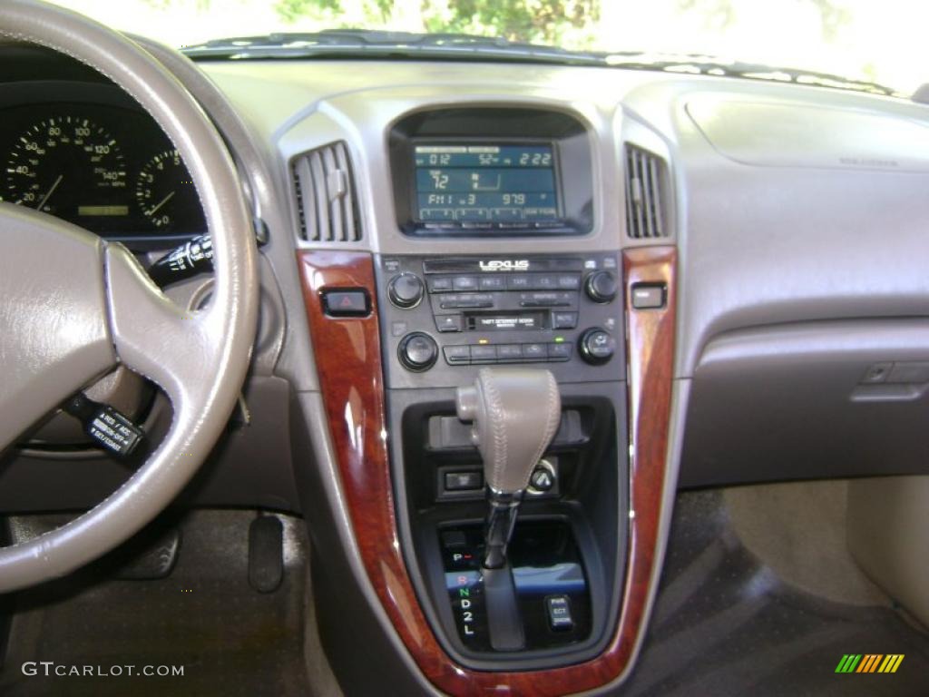 2000 Lexus RX 300 Controls Photos