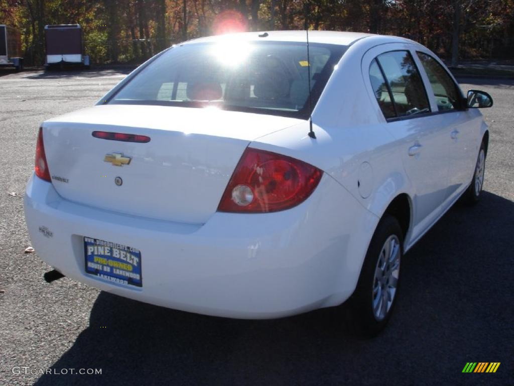 2010 Cobalt LS Sedan - Summit White / Gray photo #4