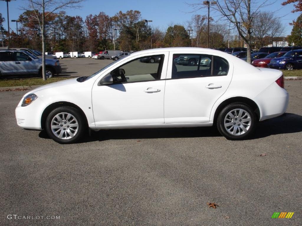 2010 Cobalt LS Sedan - Summit White / Gray photo #9