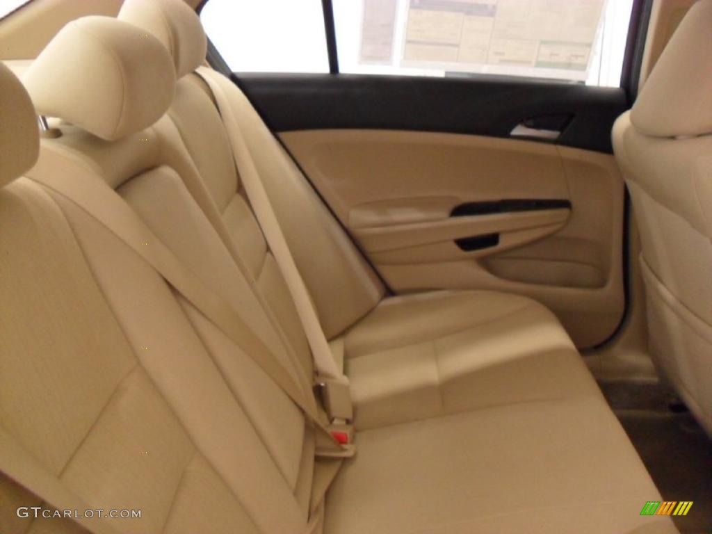Ivory Interior 2011 Honda Accord LX-P Sedan Photo #39174033