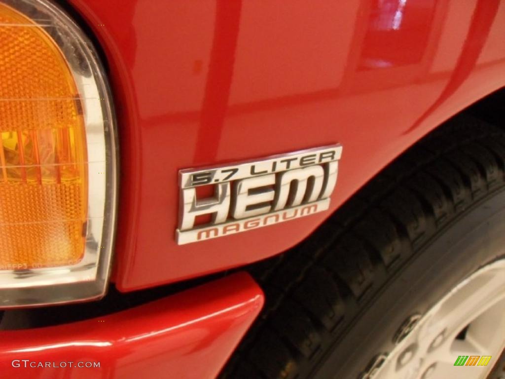 2004 Ram 1500 SLT Quad Cab - Flame Red / Dark Slate Gray photo #25