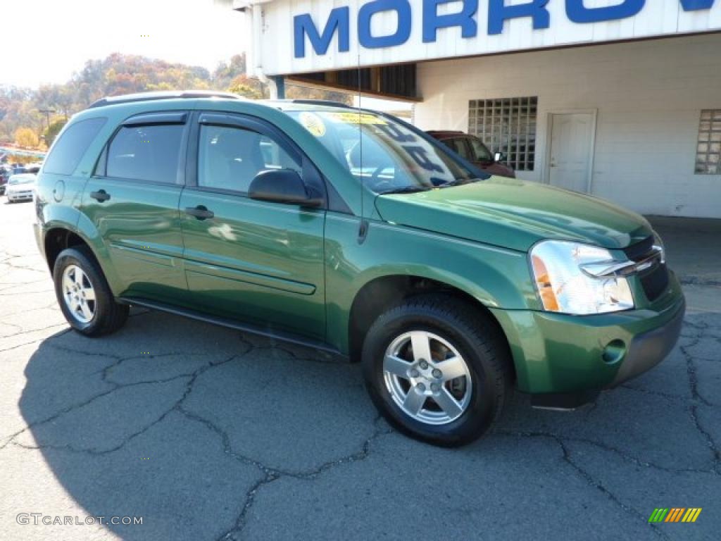 2005 Equinox LS AWD - Meander Green Metallic / Light Cashmere photo #2