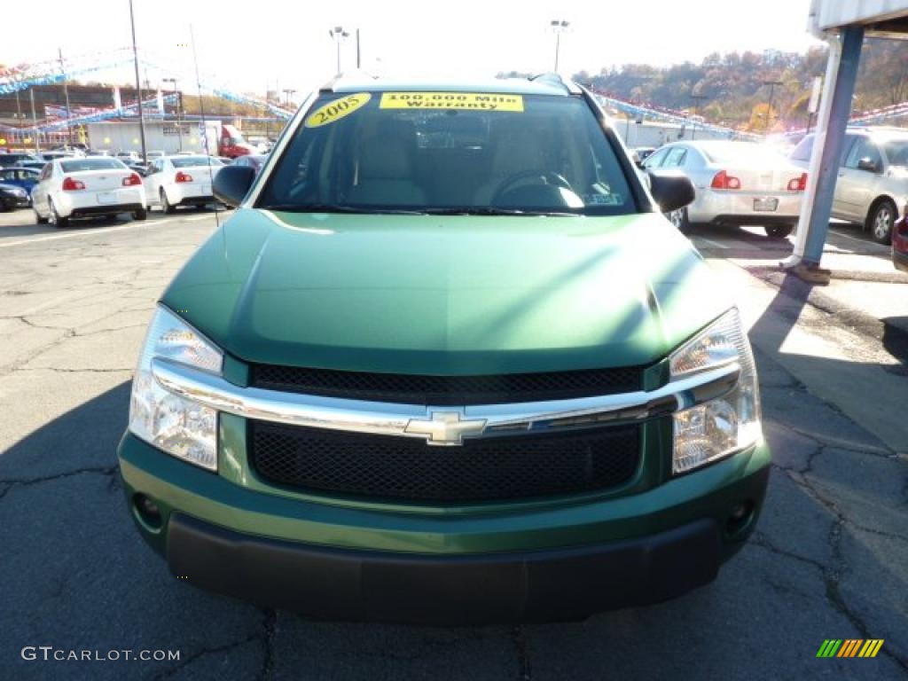 2005 Equinox LS AWD - Meander Green Metallic / Light Cashmere photo #4