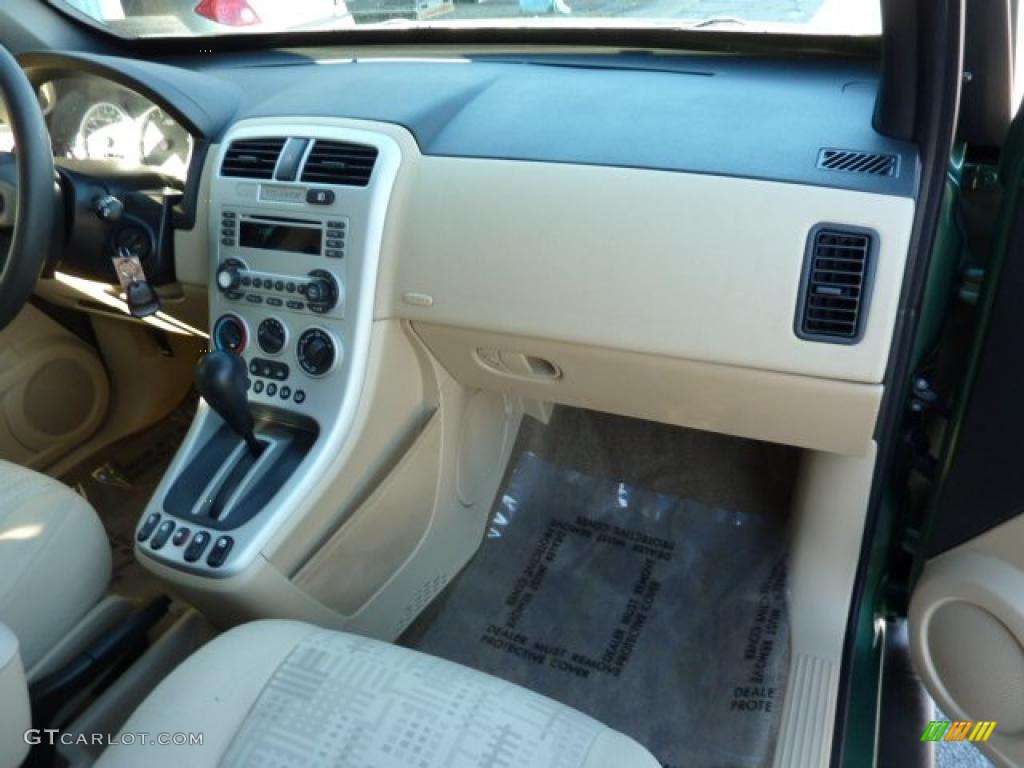 2005 Equinox LS AWD - Meander Green Metallic / Light Cashmere photo #21