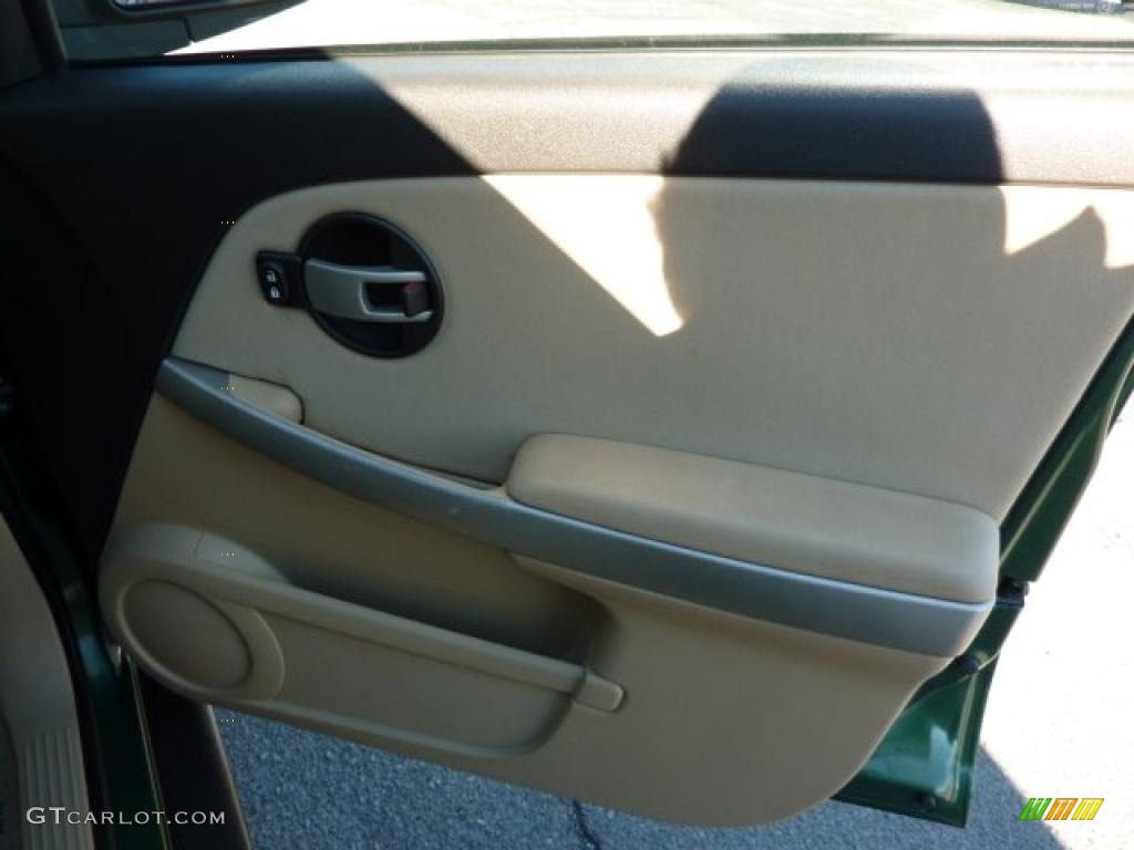 2005 Equinox LS AWD - Meander Green Metallic / Light Cashmere photo #22