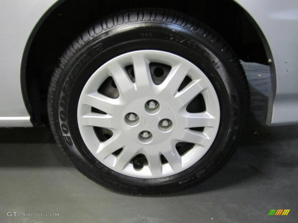 2005 Honda Civic LX Coupe Wheel Photo #39178595