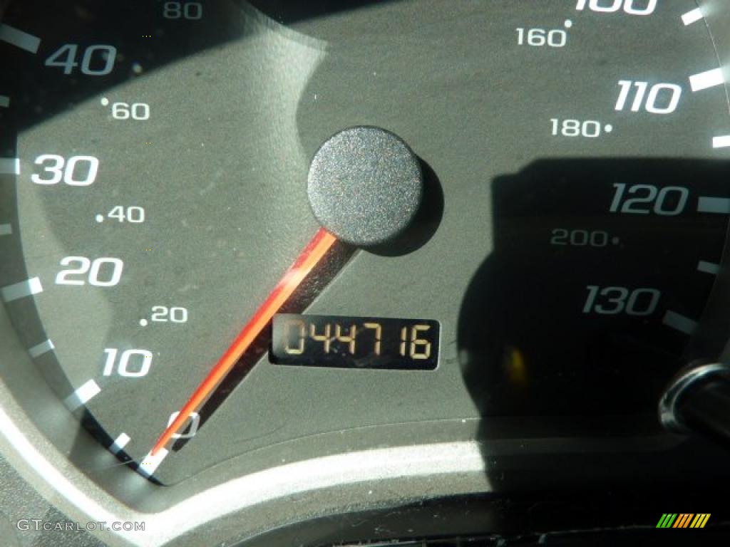 2005 Equinox LS AWD - Meander Green Metallic / Light Cashmere photo #25