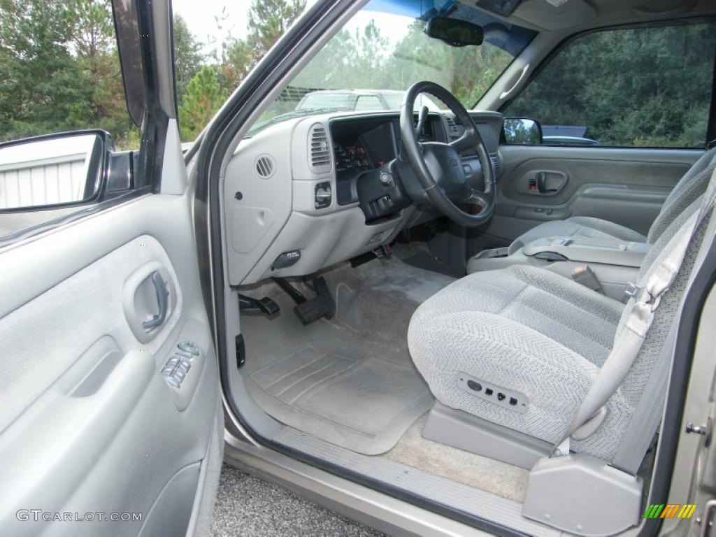 1999 tahoe 2 doors cargo interior