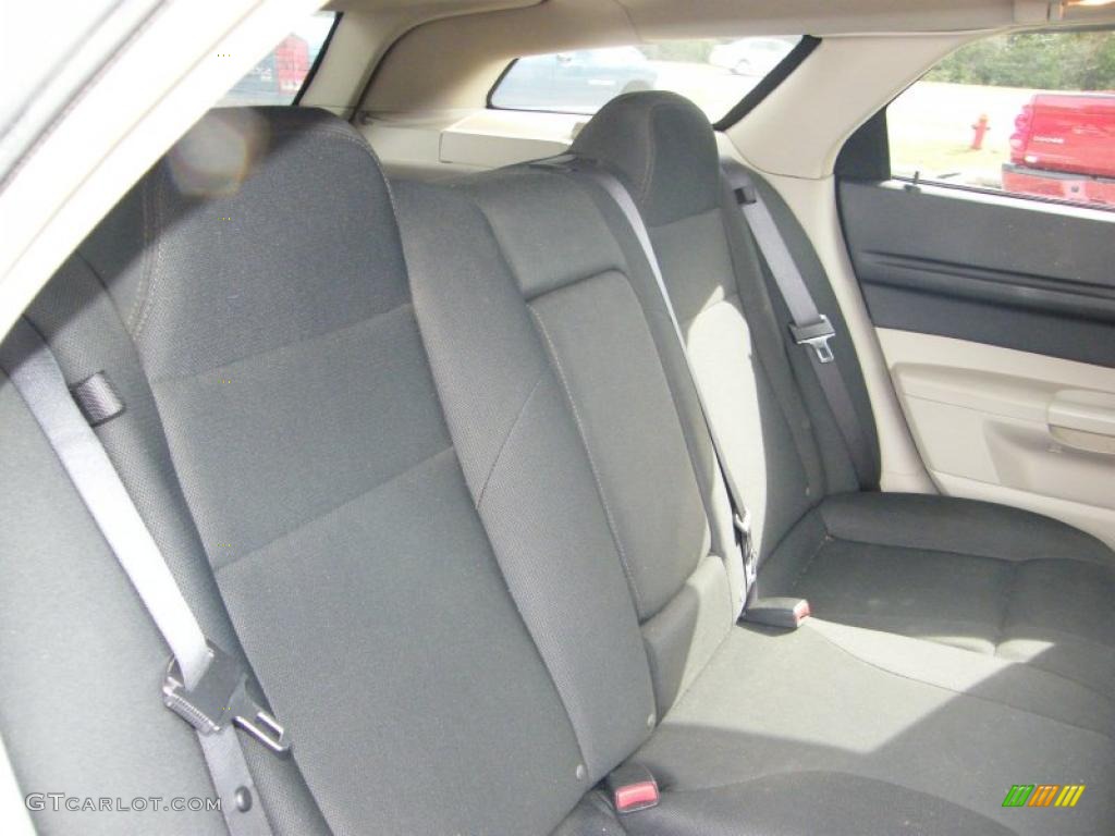 Dark Slate Gray/Light Graystone Interior 2005 Dodge Magnum SE Photo #39180527