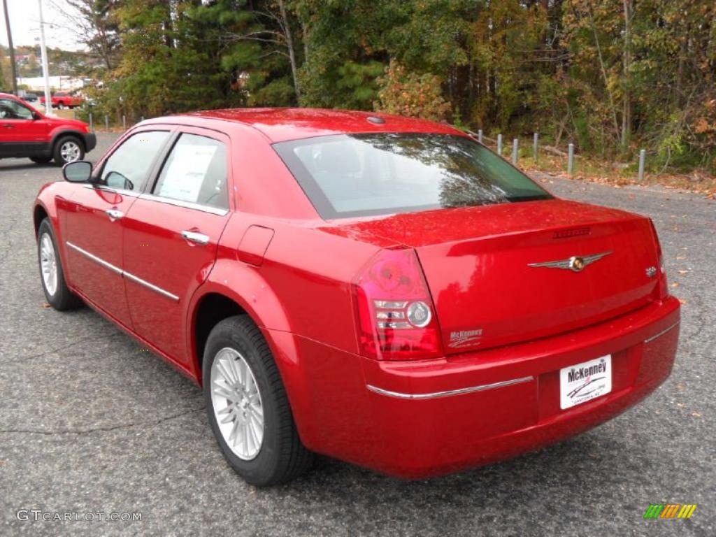Inferno Red Crystal Pearl 2010 Chrysler 300 Touring Exterior Photo #39180735