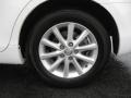 Super White - Camry XLE Photo No. 13