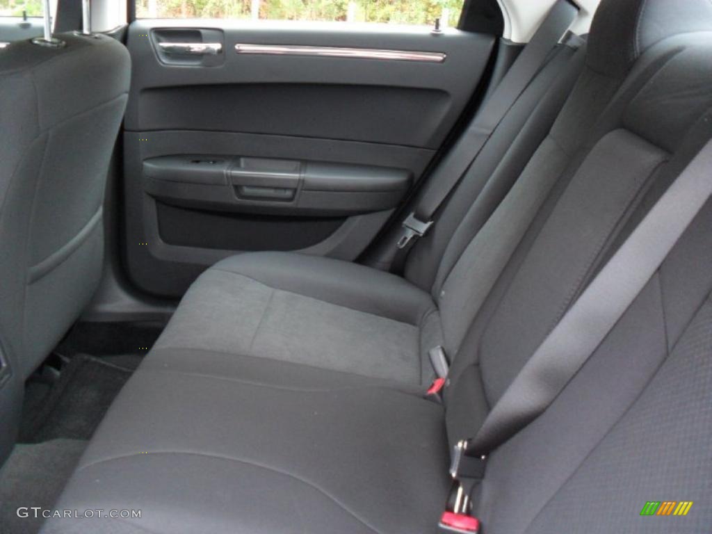 Dark Slate Gray Interior 2010 Chrysler 300 Touring Photo #39180927