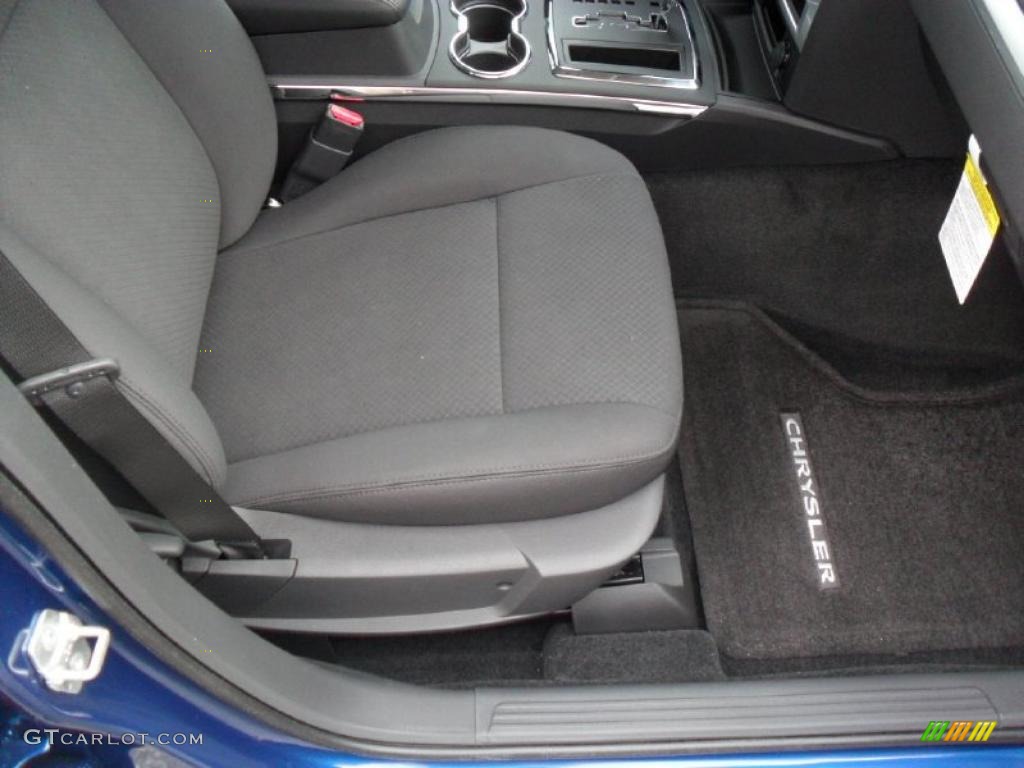 Dark Slate Gray Interior 2010 Chrysler 300 Touring Photo #39181419