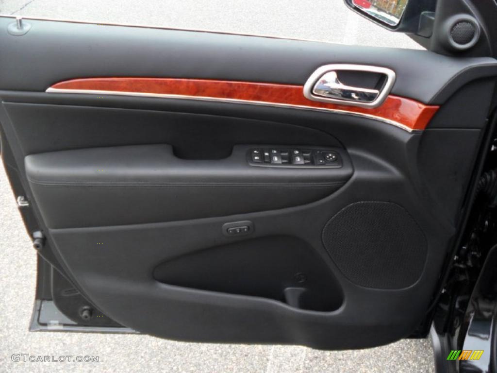 2011 Jeep Grand Cherokee Overland 4x4 Black Door Panel Photo #39181623
