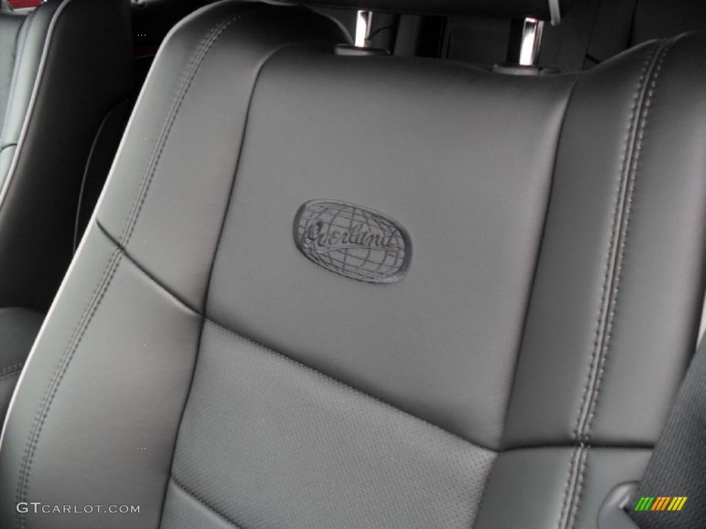 Black Interior 2011 Jeep Grand Cherokee Overland 4x4 Photo #39181675