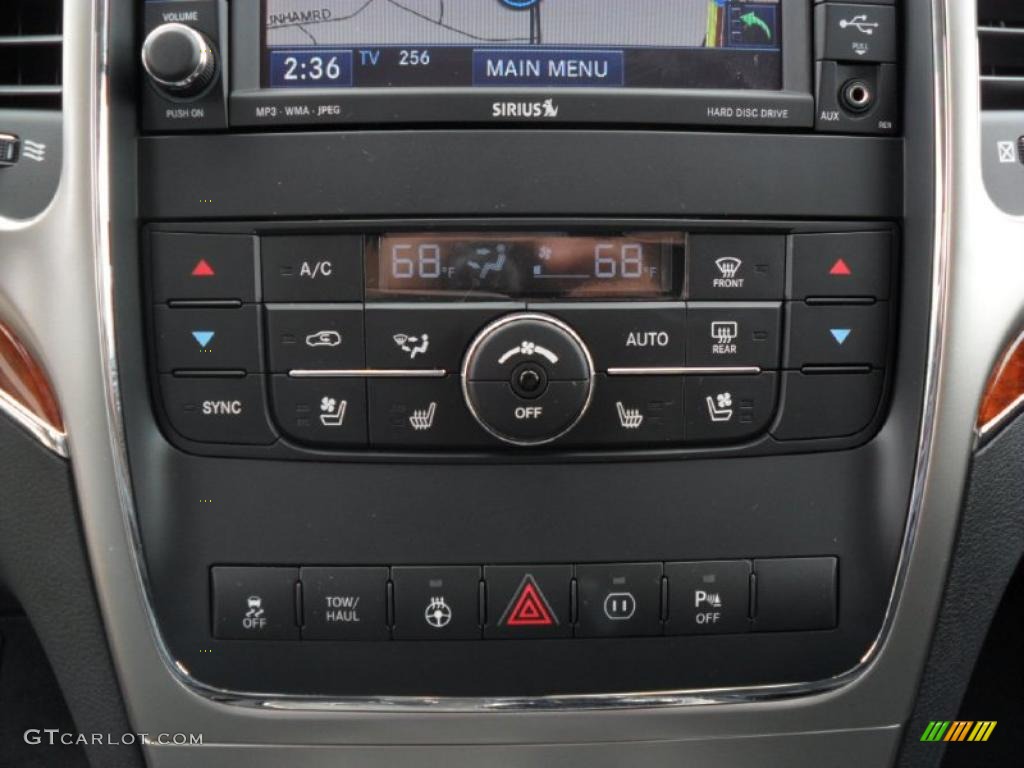 2011 Jeep Grand Cherokee Overland 4x4 Controls Photo #39181731