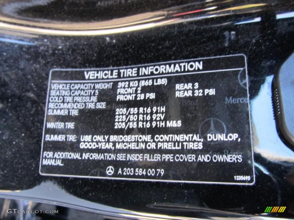 2003 C 240 4Matic Sedan - Black / Charcoal photo #18