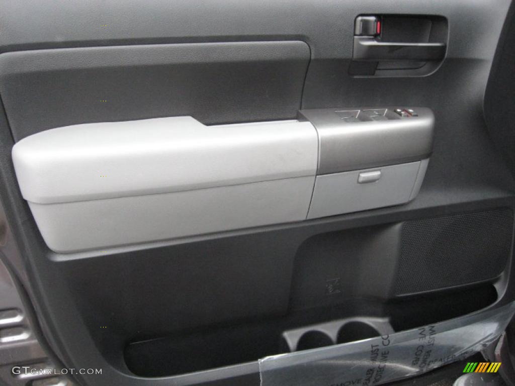 2011 Toyota Tundra TRD CrewMax 4x4 Door Panel Photos