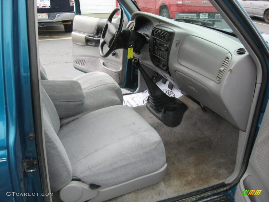 Medium Graphite Interior 1997 Ford Ranger XL Extended Cab Photo #39183799