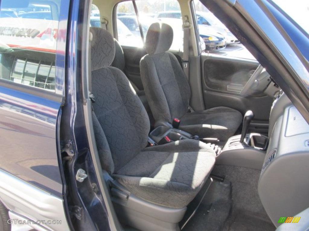 Medium Gray Interior 2001 Chevrolet Tracker LT Hardtop 4WD Photo #39184531