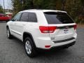 Stone White - Grand Cherokee Laredo X Package 4x4 Photo No. 2