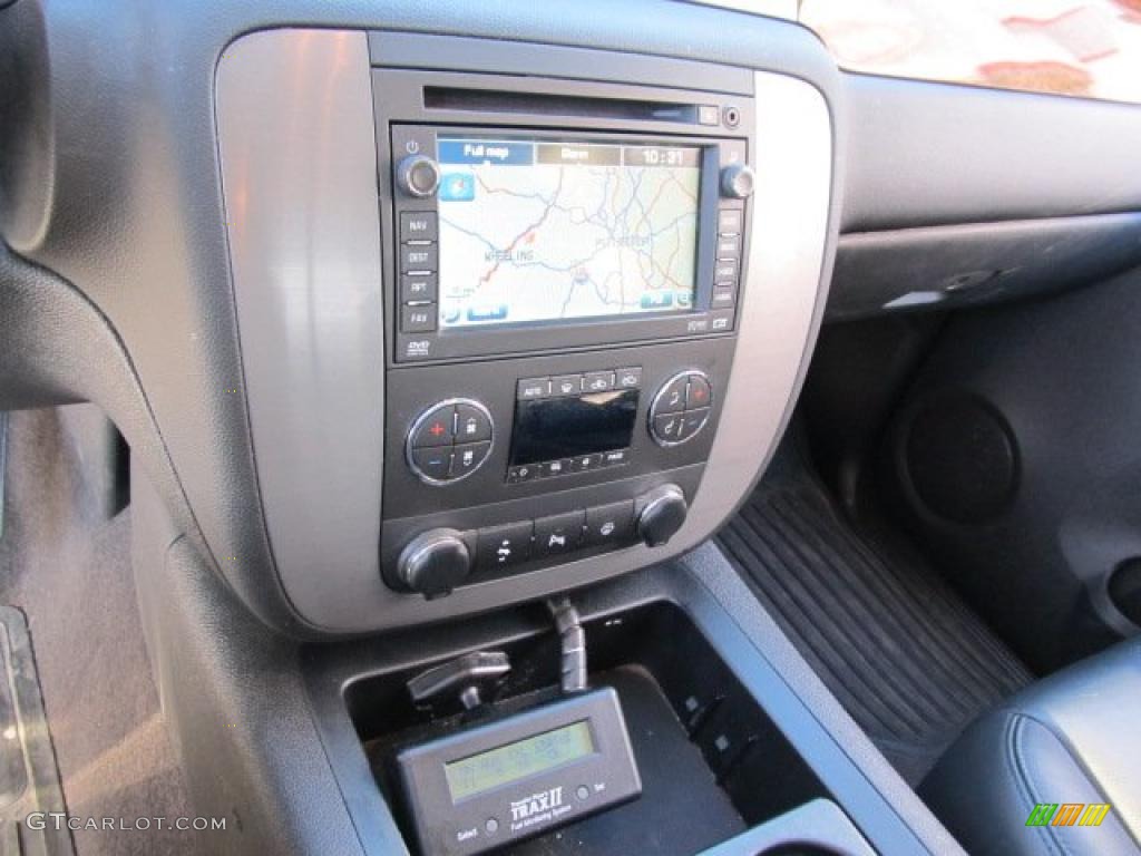 2008 GMC Sierra 3500HD SLT Crew Cab 4x4 Dually Controls Photo #39187395