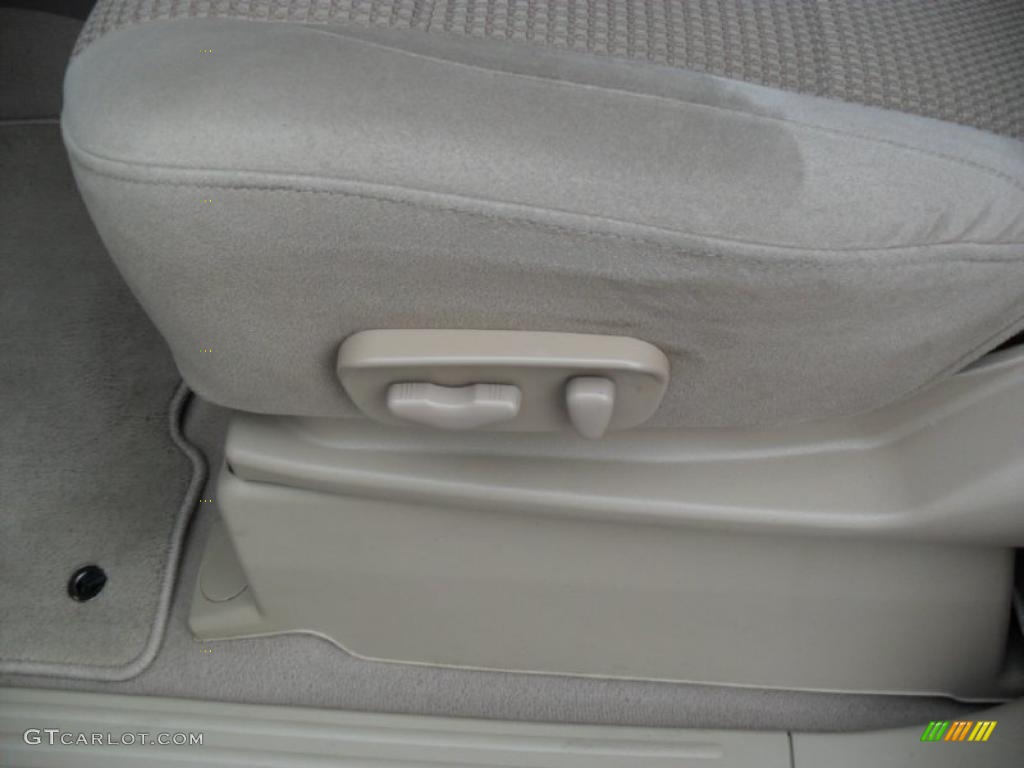 Almond Interior 2009 Nissan Armada SE Photo #39187443