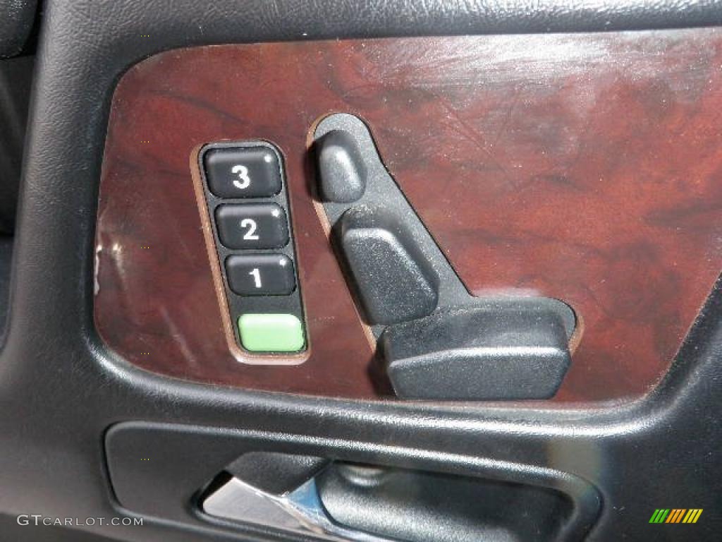 2003 Mercedes-Benz G 55 AMG Controls Photo #39188603