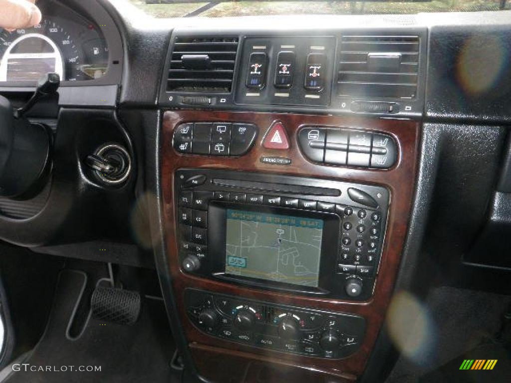 2003 Mercedes-Benz G 55 AMG Controls Photo #39188687