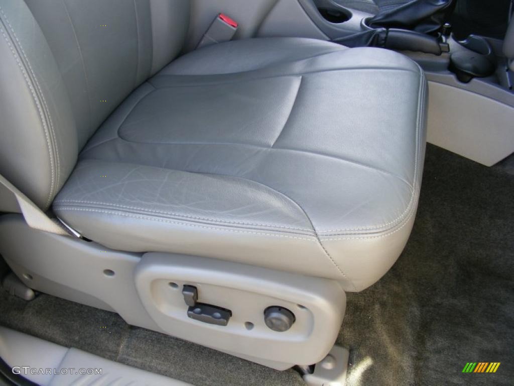 2002 TrailBlazer EXT LT 4x4 - Light Pewter Metallic / Dark Pewter photo #16