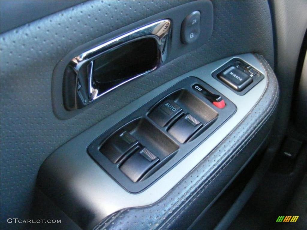 2003 Honda Pilot EX-L 4WD Controls Photo #39191715