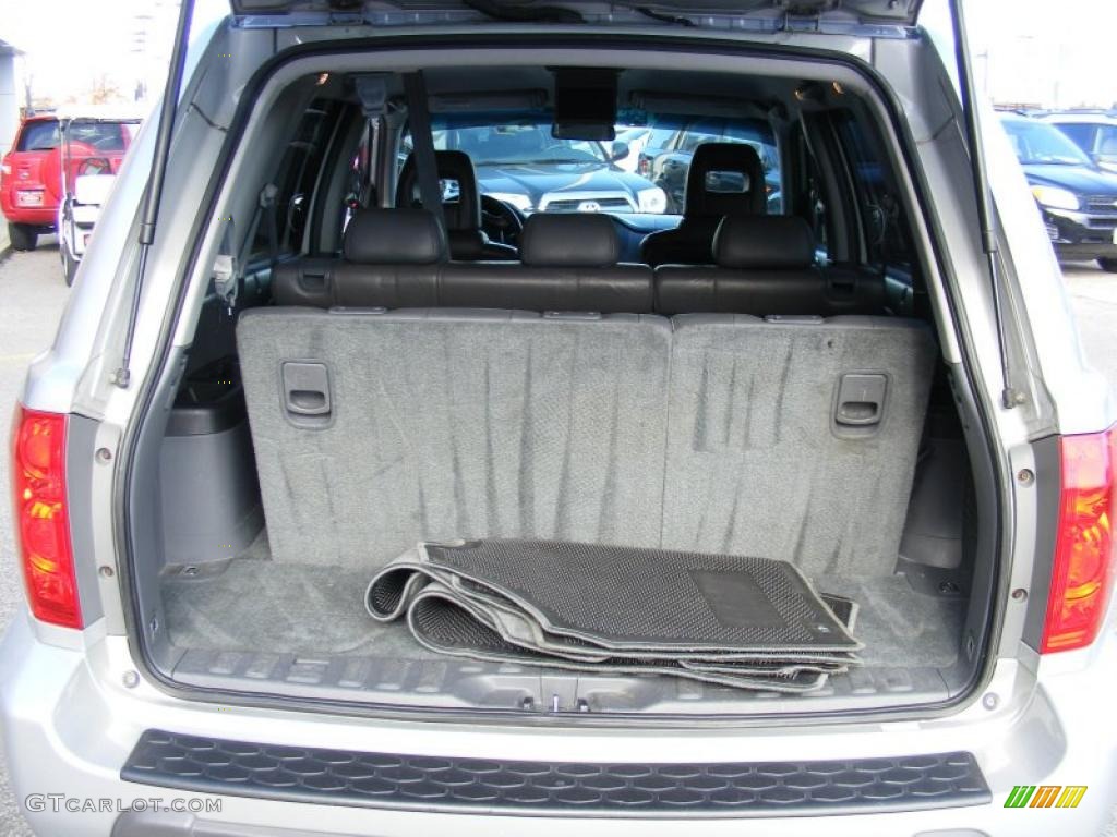 2003 Honda Pilot EX-L 4WD Trunk Photo #39191775