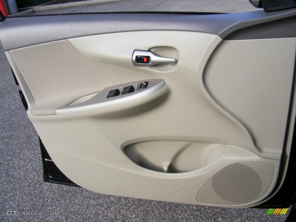 2010 Toyota Corolla LE Bisque Door Panel Photo #39192199