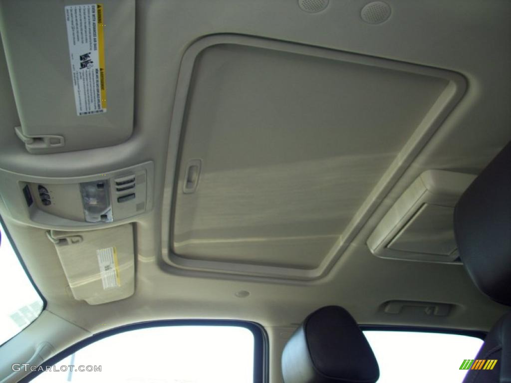 2011 Cadillac Escalade ESV Platinum AWD Sunroof Photo #39192580
