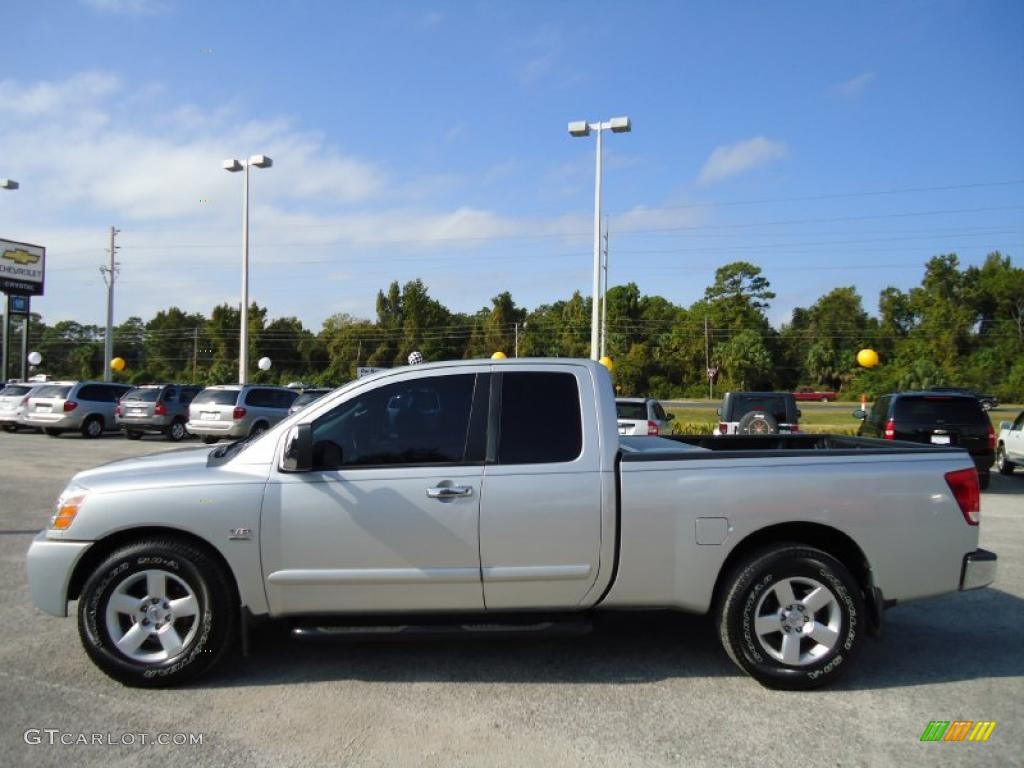 Radiant Silver 2004 Nissan Titan SE King Cab Exterior Photo #39193051